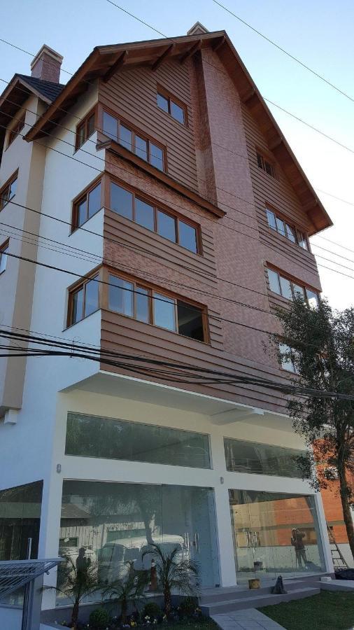 Apartamento Solar Da Encosta 305 - Espaco E Conforto No Centro Gramado